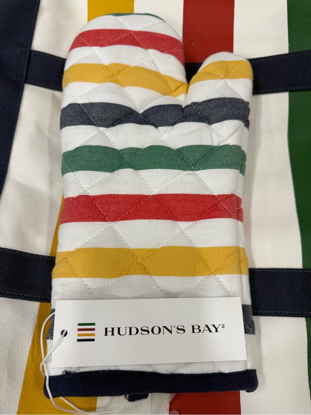 *BUNDLE* Hudson's Bay Stripes - HBC STRIPES Apron & Oven Mitt -Multi-Coloured - Picture 4 of 8